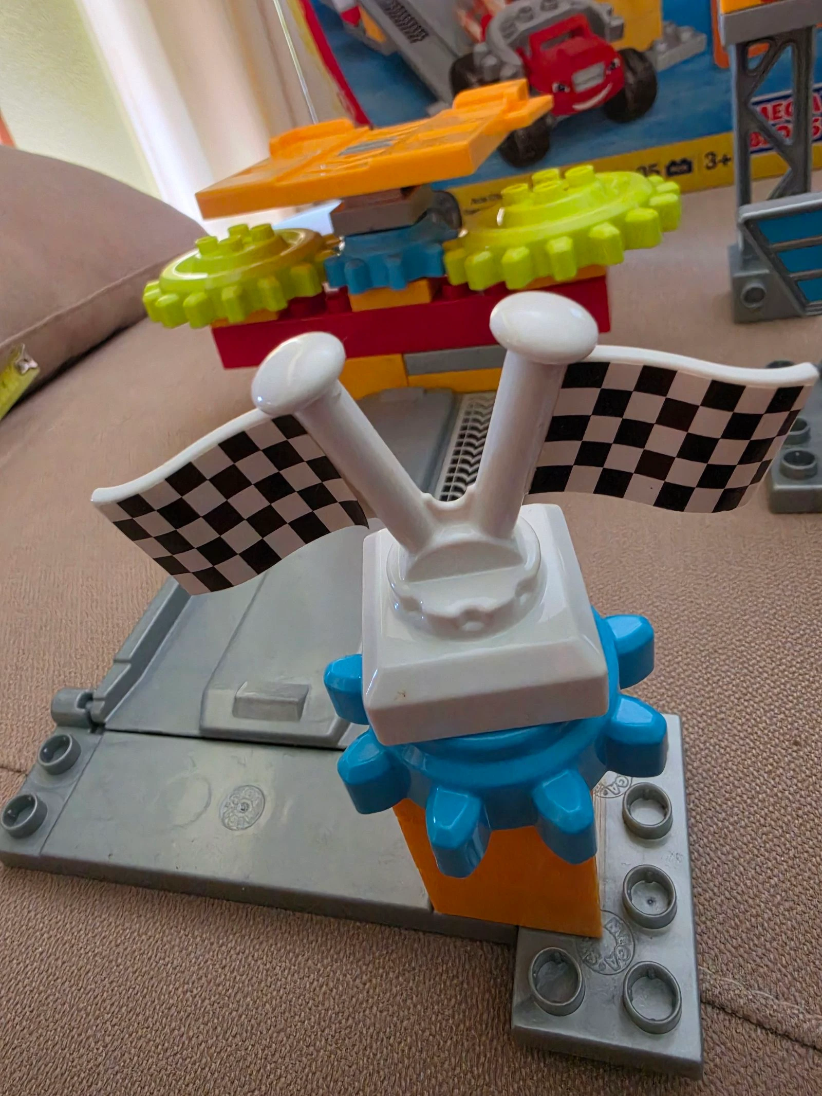 Blaze et les monster machines: Garage Axle City – photo 7